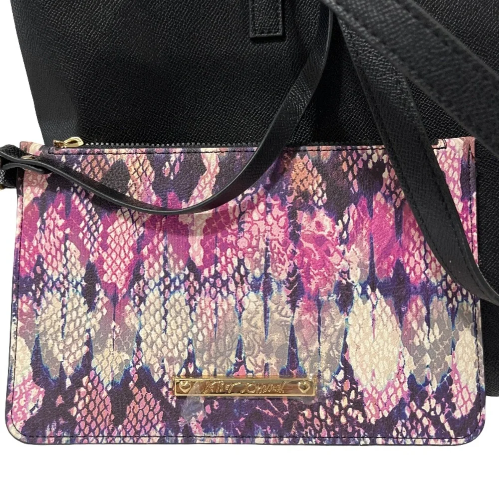 Betsey Johnson Large Black Leather Tote w/ Attached Wristlet – GUC